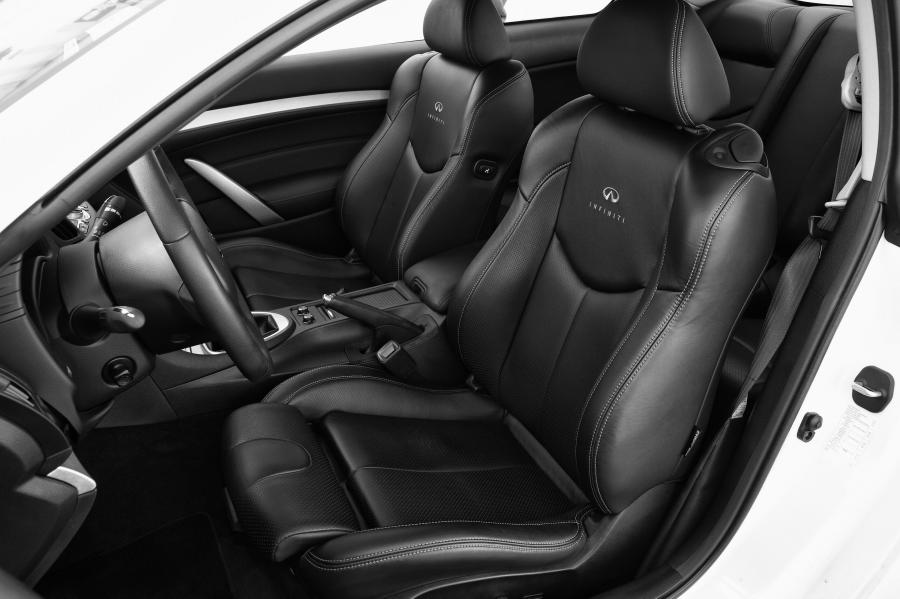  Infiniti G37 2008 года  (EU) (фото 54 из 93)